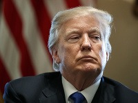 Donald Trump odmietol poprieť telefonát. Donald Trump odmietol poprieť telefonát.