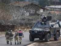 Turci zvádzajú proti Kurdom urputné boje.