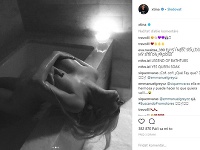 Christina Aguilera zverejnila fotky, ktoré sršia erotikou. 