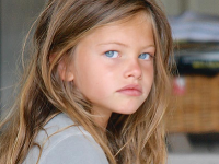 Thylane Blondeau ako najkrajšie dievčatko na svete. Thylane Blondeau ako najkrajšie dievčatko na svete.