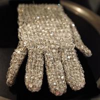 Trblietavá rukavica Michaela Jacksona