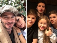 Victoria Beckham s manželom Davidom a ich štyri deti