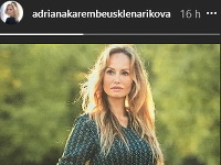 Zo 46-ročnej modelky Adriany Sklenaříkovej je prekrásna tehuľka.