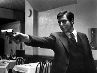 Al Pacino ako Michael Corleone