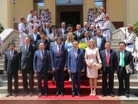 Slovenská delegácia vo Vietname