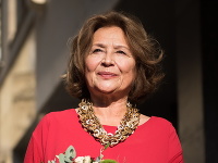 Emília Vášáryová Emília Vášáryová