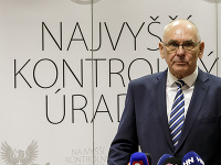Predseda Najvyššieho kontrolného úradu Karol Mitrík. 