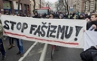 Nacionalistom sa v Bratislave postavili odporcovia nacizmu a fašizmu. Nacionalistom sa v Bratislave postavili odporcovia nacizmu a fašizmu.