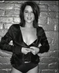 Neve Campbell