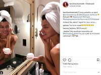 Karolína Chomisteková zverejnila odvážny záber z kúpeľne, na ktorom predviedla svoje kompletne holé krivky.