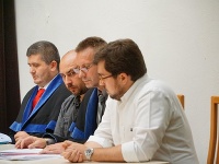 Martin Andrejčák a Ján Majo na súde. Martin Andrejčák a Ján Majo na súde.