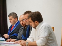 Martin Andrejčák a Ján Majo na súde. Martin Andrejčák a Ján Majo na súde.