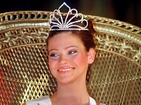 Andrea Verešová ako víťazka Miss Slovensko 1999. 