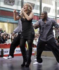 Mariah Carey s tanečníkmi