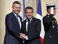 Emmanuel Macron a Peter Pellegrini