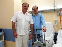 Doktor Michal Hulman s pacientom Doktor Michal Hulman s pacientom
