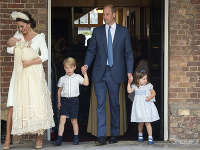 Princ William s manželkou Kate a deťmi princom Georgom, princeznou Charlotte a princom Louisom. 