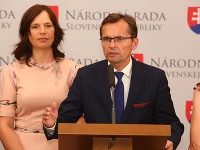 Zľava: Veronika Remišová a Ľubomír Galko