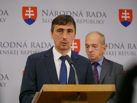 Ján Marosz, tieňový minister dopravy, a Jiří Kubáček, expert hnutia OĽANO na dopravu
Ján Marosz, tieňový minister dopravy, a Jiří Kubáček, expert hnutia OĽANO na dopravu