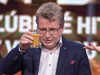 Juraj Čurný si bude vysielanie Chart Show ešte dlho pamätať. Juraj Čurný si bude vysielanie Chart Show ešte dlho pamätať.
