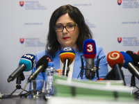 Ministerka školstva, vedy, výskumu a športu SR Martina Lubyová Ministerka školstva, vedy, výskumu a športu SR Martina Lubyová