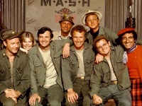 Alan Alda s kolegami zo seriálu MASH