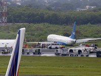 Záber na poškodené lietadlo