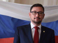 Hovorca českého prezidenta Jiří Ovčáček. Hovorca českého prezidenta Jiří Ovčáček.