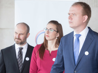 Členovia strany SPOLU Členovia strany SPOLU