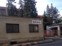 Budova nemocnice v Hnúšti. Budova nemocnice v Hnúšti.