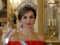 Kráľovná Letizia a kráľovná Alžbeta II. Kráľovná Letizia a kráľovná Alžbeta II.
