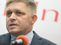 Bývalý premiér Róbert Fico. Bývalý premiér Róbert Fico.