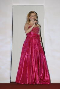 Počas slávnostného večera zaspievala Iveta Bartošová.