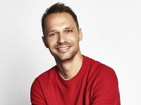 Martin Pyco Rausch ohlásil návrat do televízie. Martin Pyco Rausch ohlásil návrat do televízie.