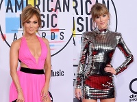 Jennifer Lopez a Taylor Swift vyzerali na červenom koberci skvele. Jennifer Lopez a Taylor Swift vyzerali na červenom koberci skvele.