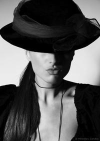 Lujza Tarajová a jej haute couture fotografie