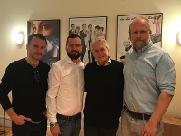 Slováci na stretnutí s Michaelom Douglasom Slováci na stretnutí s Michaelom Douglasom