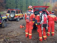Hasiči pokračujú v likvidácii požiaru v Gaderskej doline