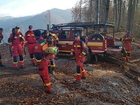 Hasiči pokračujú v likvidácii požiaru v Gaderskej doline Hasiči pokračujú v likvidácii požiaru v Gaderskej doline