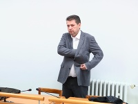 Ladislav Bašternák na súde Ladislav Bašternák na súde