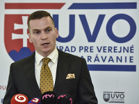 Predseda Úradu pre verejné obstarávanie (ÚVO) Miroslav Hlivák Predseda Úradu pre verejné obstarávanie (ÚVO) Miroslav Hlivák