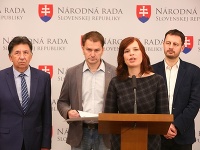 Členovia OĽaNO: Zľava Ján Budaj, Igor Matovič, Veronika Remišová a Eduard Heger Členovia OĽaNO: Zľava Ján Budaj, Igor Matovič, Veronika Remišová a Eduard Heger