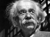 Albert Einstein Albert Einstein
