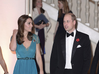 Vojvodkyňa Kate si obliekla krásnu róbu po šiestich rokoch. 