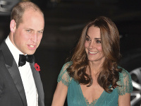 Princ William s manželkou Kate. 