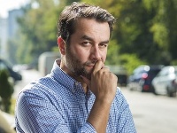 Vladimír Kobielsky sa dnes večer objaví prvýkrát v úlohe kapitána v šou Dobre vedieť! Vladimír Kobielsky sa dnes večer objaví prvýkrát v úlohe kapitána v šou Dobre vedieť!