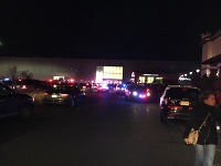 Streľba v nákupnom centre v New Jersey