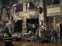 Na snímke Roland café po požiari na Hlavnom námestí v Bratislave.
