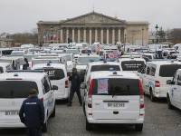 Paríž pod náporom protestujúcich sanitkárov