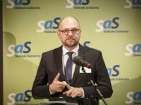 Predseda strany SaS Richard Sulík. Predseda strany SaS Richard Sulík.
